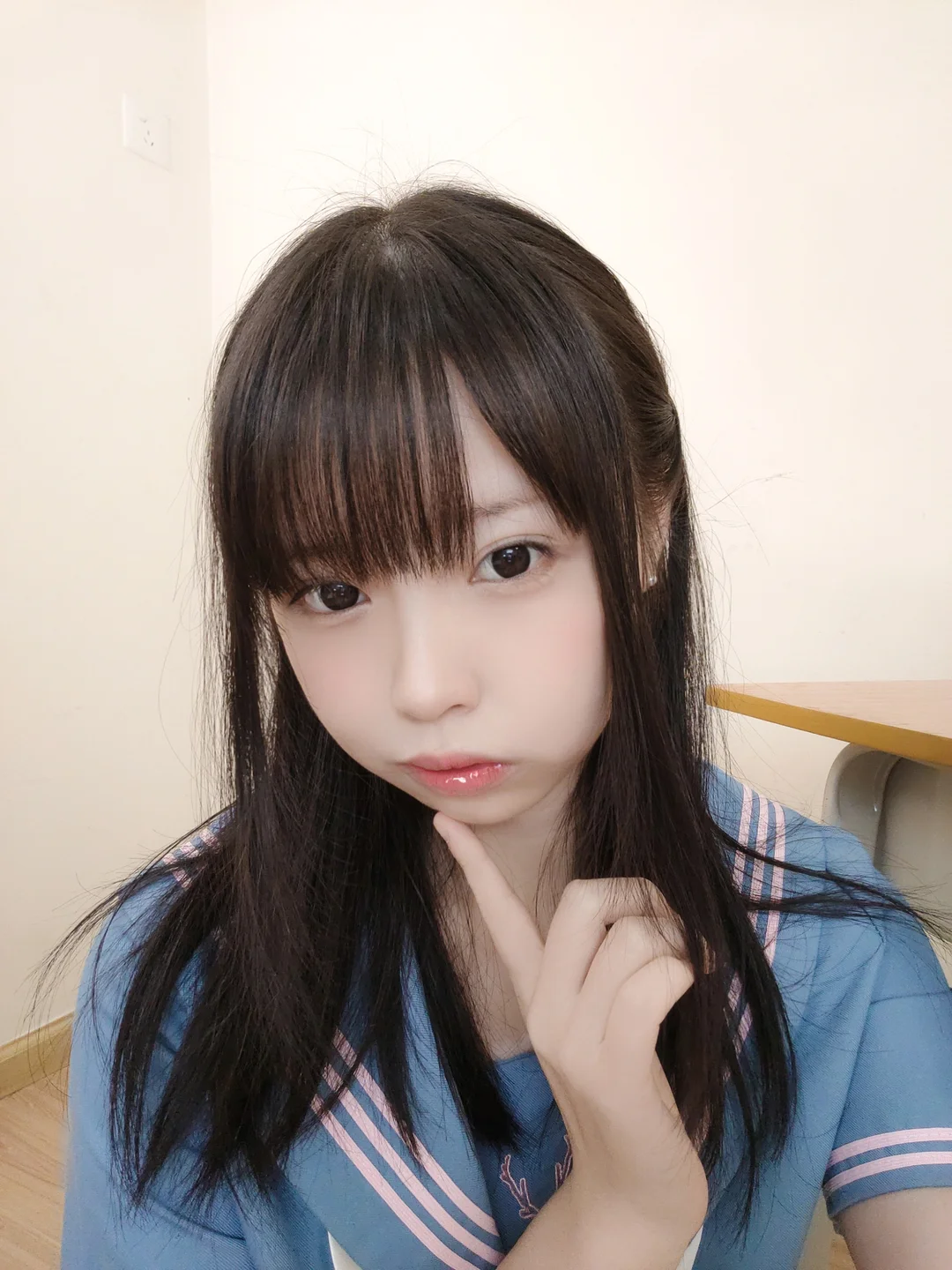 十万珍吱伏特 - 撸猫日记 [102P,1V-305MB] tg@simisebaisi 【丝足阁】006.webp